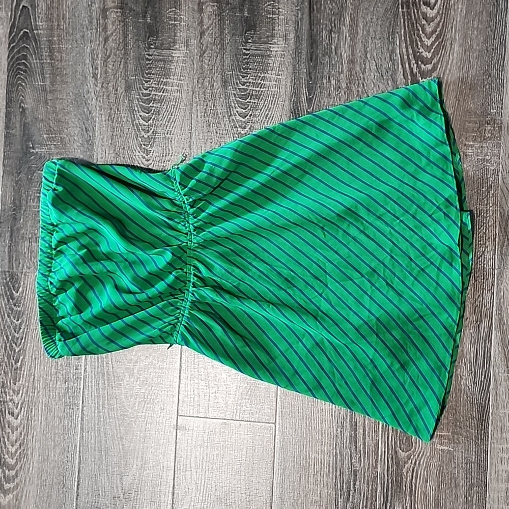 🌴 Express silky strapless Dress 🌴